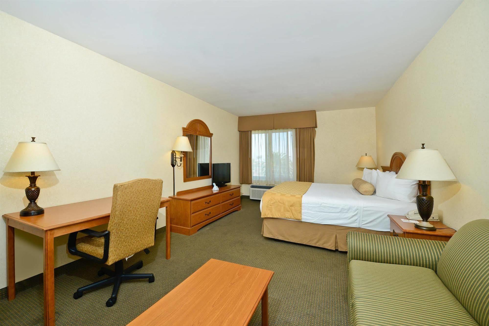 Best Western Of Long Beach Eksteriør bilde